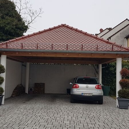 Carport mit Ziegeldach