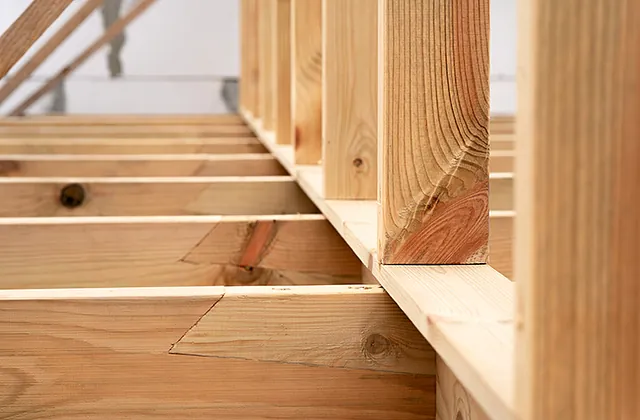 Holzkonstruktion im Dachbau - dachbau-enders.de